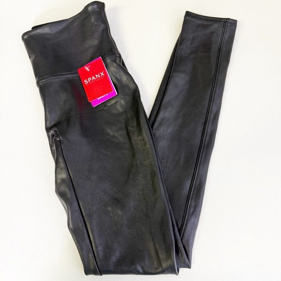 Spanx Black Faux Leather Leggings NWT Size Small 4/6 - Picture 3 of 7